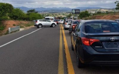 Comerciantes cierran paso en Nochixtlán
