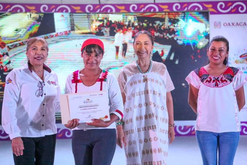 con-extraordinario-exito-cierra-el-tianguis-gastronomico-desde-mis-raices-con-sus-sabores