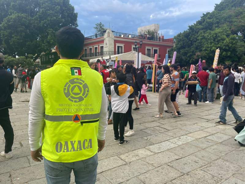 equipo-de-respuesta-inmediata-de-proteccion-civil-presente-en-fiestas-de-julio-mes-de-la-guelaguetza-2023