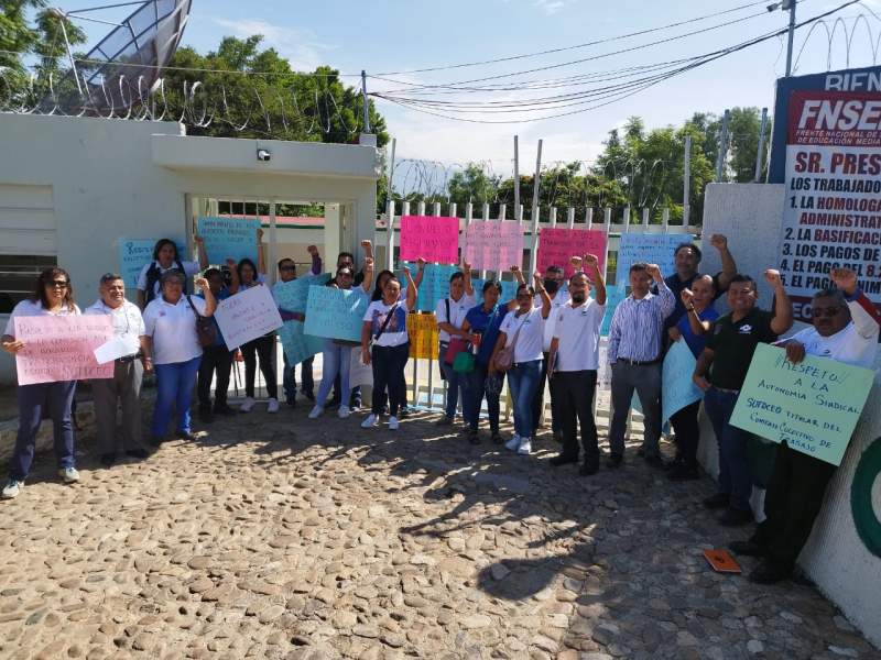 protestan-docentes-del-conalep-039-por-imposicion-de-criterios-a-su-cct