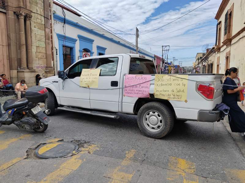 trabajadores-de-vectores-bloquean-oficinas-de-salud-por-segundo-dia
