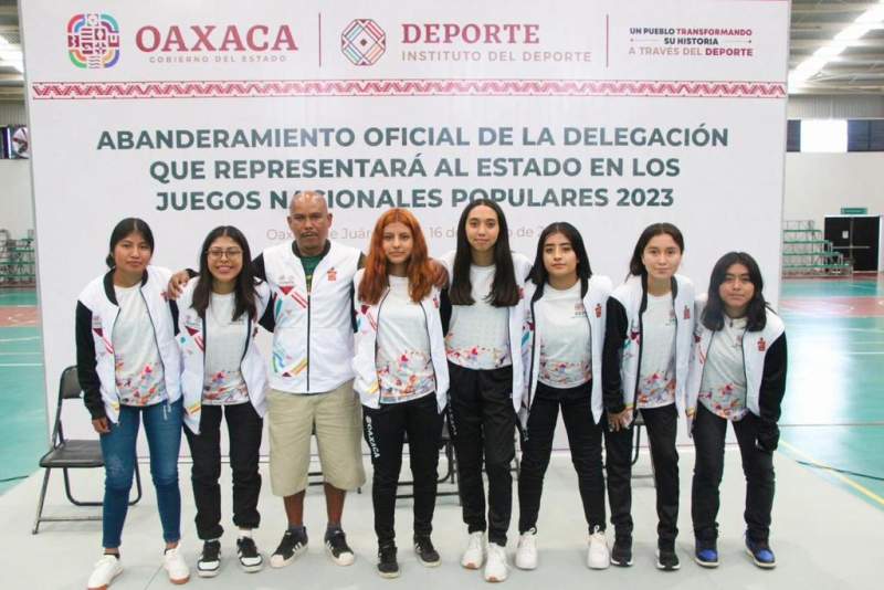 abandera-indeporte-a-delegacion-oaxaquena-para-juegos-nacionales-populares