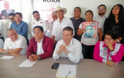 Cierra Adán Augusto asambleas en Oaxaca, en el auditorio Guelaguetza