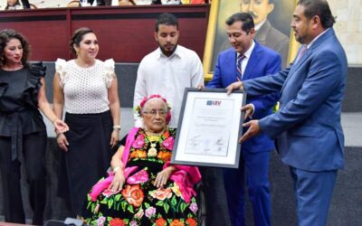 Congreso rinde homenaje al oaxaqueño Adolfo Gurrión Carrasco