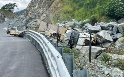 Exhorta Protección Civil evitar circular por la carretera Barranca Larga – Ventanilla