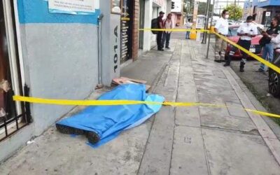 Fallece indigente frente a Hospital Civil de Oaxaca