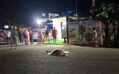 Mujer pierde la vida al ser embestida por vehículo en Tehuantepec