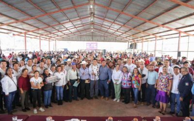 Ofrece Salomón Jara en Huautla de Jiménez reparar daños de anteriores administraciones