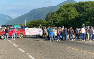 También bloquea SITEM en el Caracol en Tehuantepec