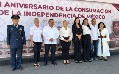 Encabeza la Secretaría de Turismo el izamiento de la Bandera Nacional