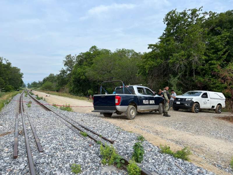 Hallan cuerpo sin cabeza en Tehuantepec