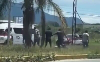No encuentra la Semovi a los taxistas agresores de Etla
