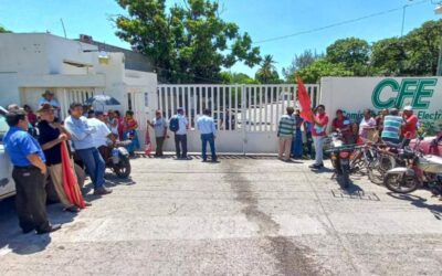 Protestan contra CFE en Juchitán; exigen alto al hostigamiento y persecución