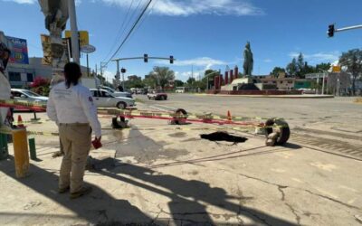 Se forma socavón en el Crucero de Viguera