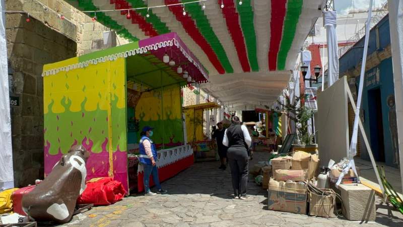 Todo está listo para la primera feria mexicana en el centro de Oaxaca