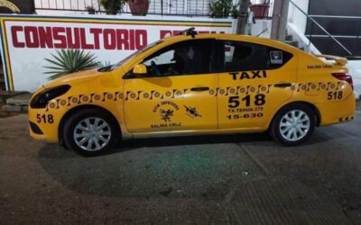 A bordo de un taxi, ejecutan a otras dos personas en Salina Cruz