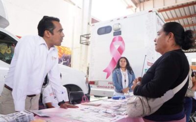 Pide SSO a mujeres autoexplorarse para prevenir el cáncer de mama