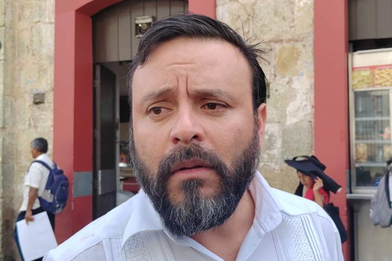 Tras volcadura del viernes, autobuses turísticos no podrán continuar trasladando a migrantes, anuncia Secretaría de Gobierno