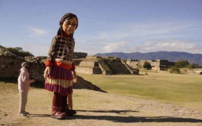 Amal visita la ciudad de Oaxaca; recorrió mercados e irá a El Tule
