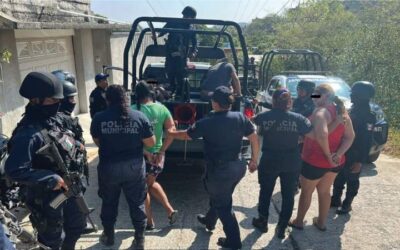 Aseguran en operativo conjunto a 6 personas, armas y drogas en Salina Cruz