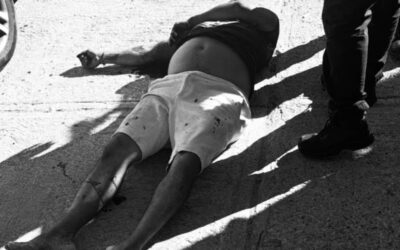 Lo ejecutan y dejan mensaje amenazante junto a su cadáver, en Juchitán