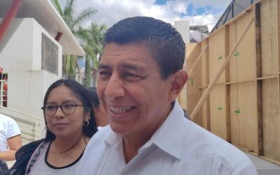 Donarán mandos superiores del Gobierno de Oaxaca 5 días de salario para damnificados de Guerrero