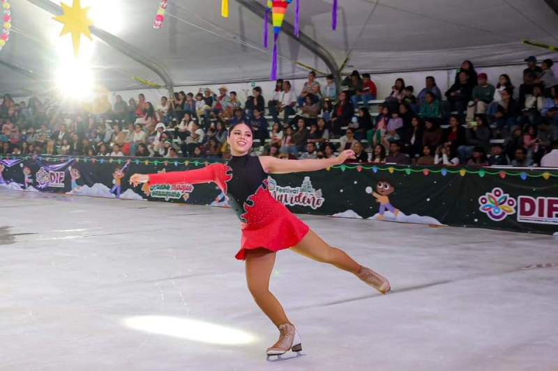 abren-al-publico-la-pista-de-hielo-y-el-pueblo-magico-oaxaqueno