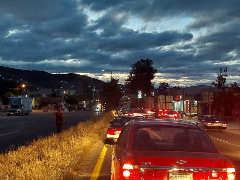 ante-las-nulas-respuestas-del-gobierno-municipal-cierran-nuevamente-a-la-altura-de-la-joya-pueblo-nuevo