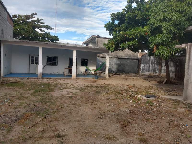 Asesinan a un hombre en Juchitán, le destrozaron la cabeza con un block