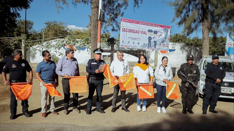 inicia-operativo-vacacional-decembrino-2023-en-zaachila-encabeza-el-edil-municipal-rigoberto-chacon