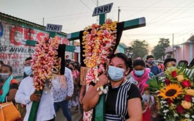 Preparan peregrinación de la Santa Cruz Guuzebenda en Juchitán