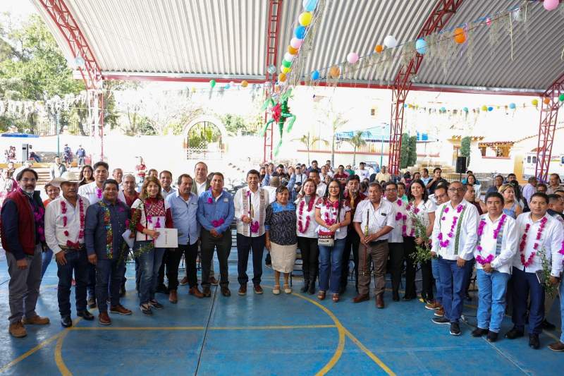 san-agustin-yatareni-se-beneficia-con-el-nuevo-modelo-de-atencion-del-gobierno-de-oaxaca