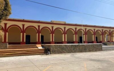 Acusan a edil de Unión Hidalgo de apropiarse y no pagar el diseño de la remodelación de plazoleta del palacio municipal