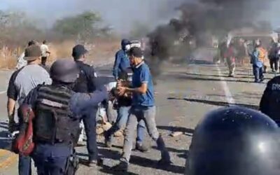 Desalojan autoridades bloqueo en Carretera Panamericana