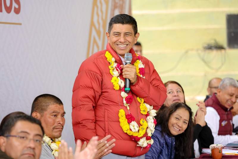 desde-san-melchor-betaza-el-gobernador-salomon-jara-hace-un-llamado-a-trabajar-en-unidad-para-consolidar-el-desarrollo-1