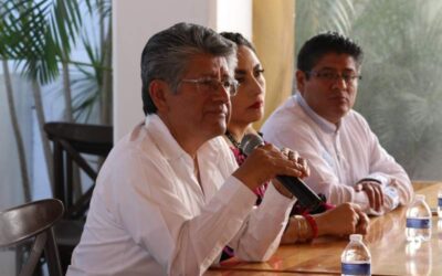 Francisco Martínez Neri pide licencia al Cabildo de Oaxaca de Juárez