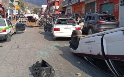 Conflicto entre MULT y MOID por transporte de Teotitlán de Flores Magón