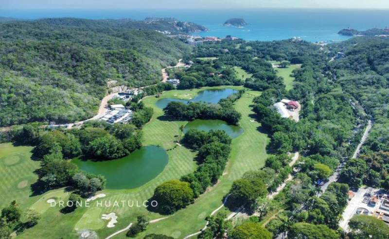 Declaran en el DOF área natural protegida al campo de golf en Huatulco