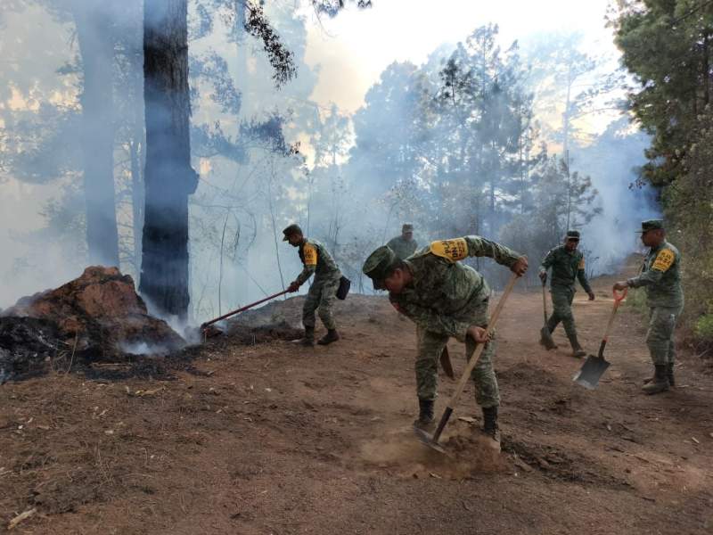 Incendio en Asunción Mixtepec ha dejado una persona desaparecida