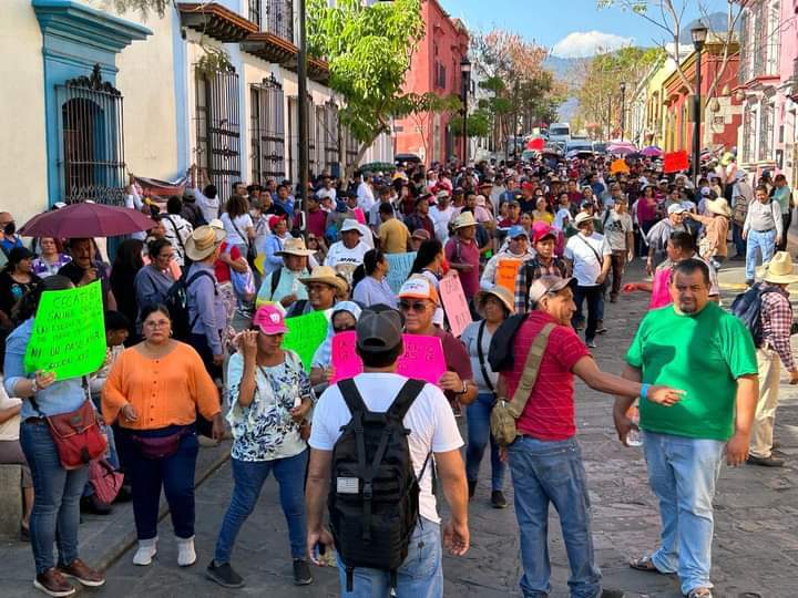 Sección 22 vuelve a la carga en Oaxaca: programa protestas, asamblea y “acto cívico”, en una semana