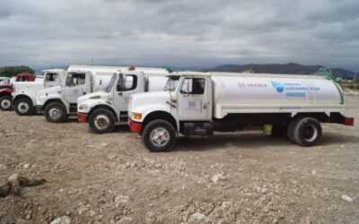 Continúa abastecimiento de agua potable para la población en Oaxaca