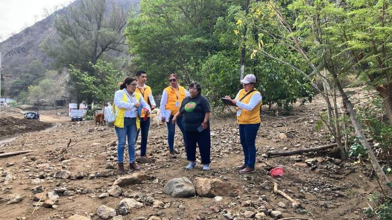 brindan-atencion-a-personas-afectadas-por-lluvias