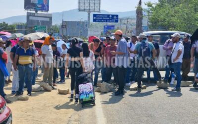 Movilizaciones de la S-22 en Oaxaca, provocan el hartazgo social