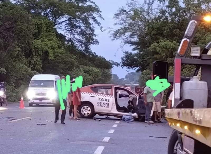 Muere taxista al chocar contra una pipa en Huatulco