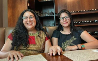 “Resistimos para lograr una sociedad incluyente”: Natalia y Zharelly, muxes nguiu’