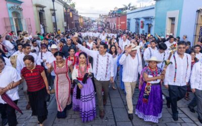 Música, cultura, pirotecnia, alegría y color en el Primer Desfile de Delegaciones 2024