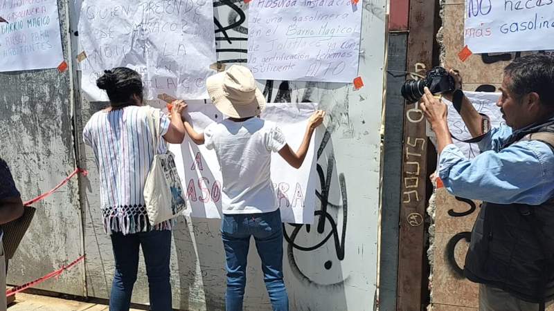 Protestan vecinos de Jalatlaco contra instalación de gasolinera