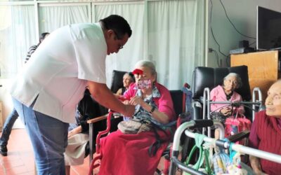 Fomentan actividades de lectura en la Casa Hogar Los Tamayo