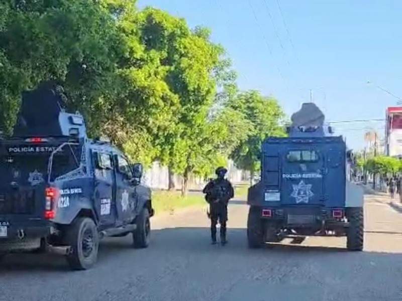 Acuden refuerzos militares a Culiacán tras enfrentamiento; hay dos muertos