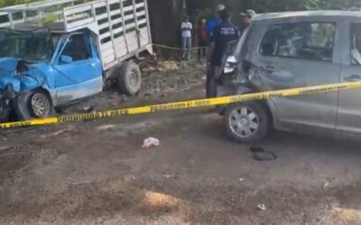 Un fallecido y dos lesionados deja accidente en la carretera Juchitán a Playa Vicente